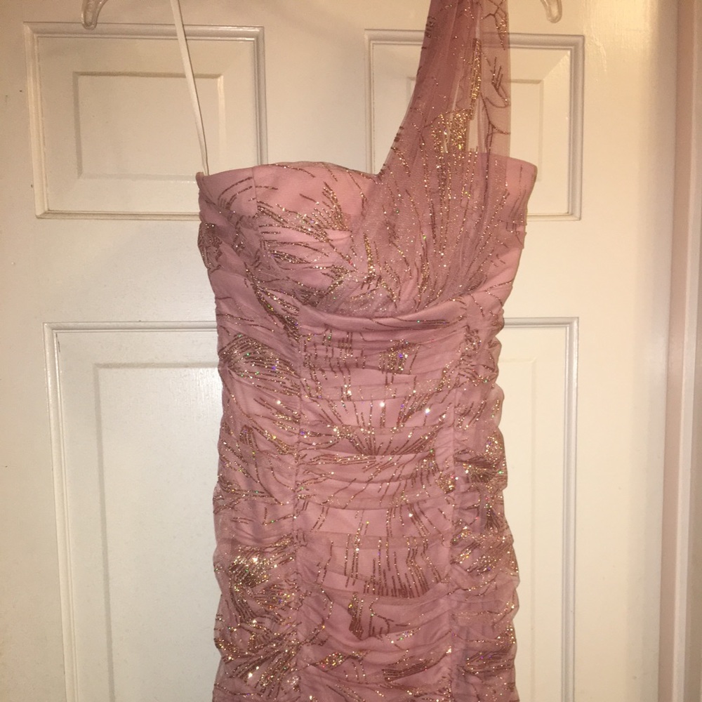 Rose gold w/gold sparkles mini dress!! Size 7 jr.